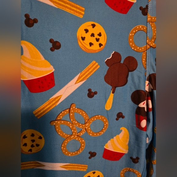 Disney Parks Snacks leggings - Picture 4 of 4